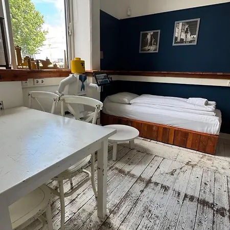 Bed & Breakfast Bbgebouw39 - Op De Rijkswerf 3*