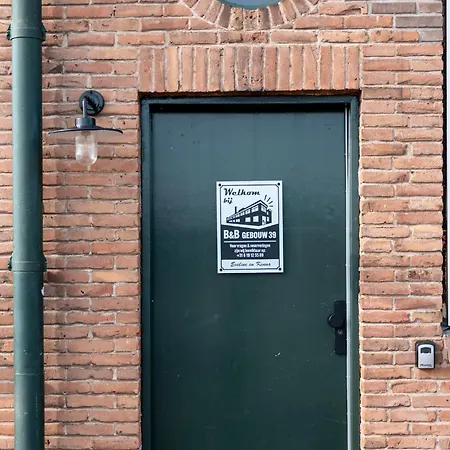 Bbgebouw39 - Op De Rijkswerf ベッド・アンド・ブレックファスト デン・ヘルダー