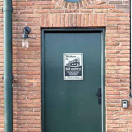 Bbgebouw39 - Op De Rijkswerf Bed & Breakfast 4*